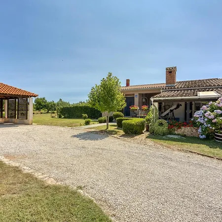 Family Friendly House Kacana - Happy Prázdninový dům Vodnjan