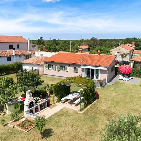 Family Friendly House Kacana - Happy Ferienhaus