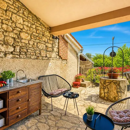 Family Friendly House Kacana - Garden & Bbq - Happy * Vodnjan